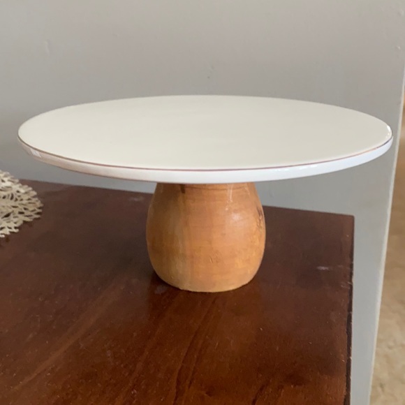 Accessories - Adorable Ceramic & Wood Try with a Rose gold trim